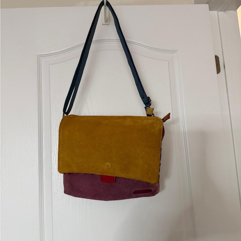 Elegant Multicoloured Leather Bag